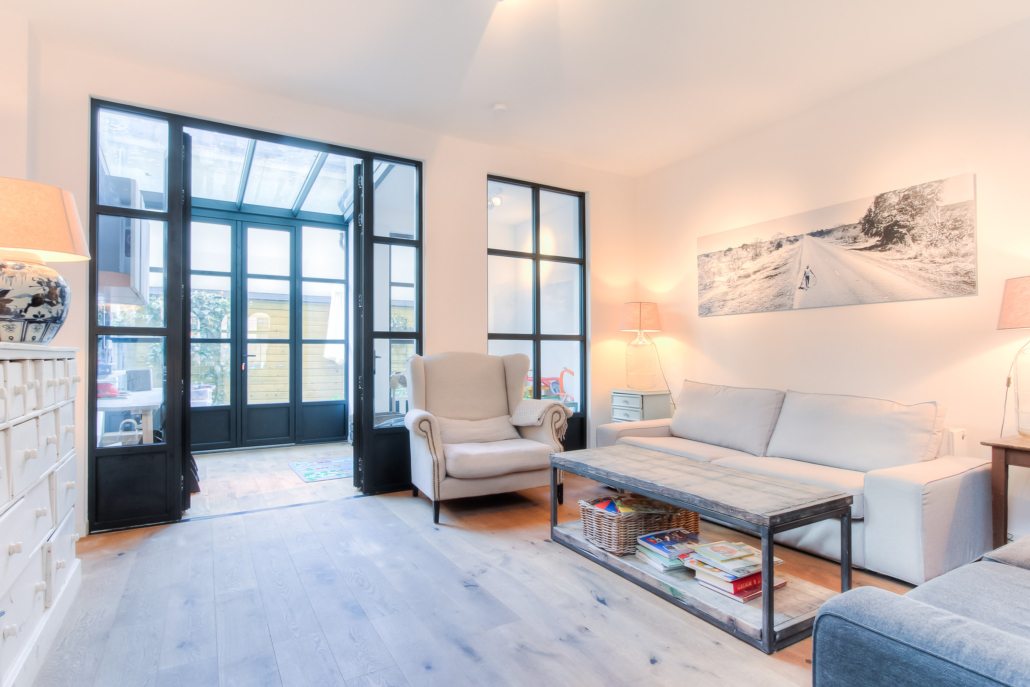 Serre binnenkant steellook